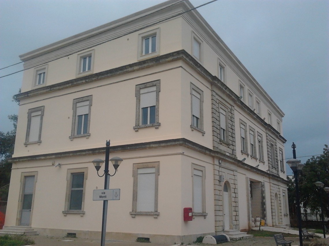 Comune di Salve (LE) Lavori di ristrutturazione con cambio di destinazione ad uso casa di riposo dell’ex edificio scolastico di Ruggiano (2012)