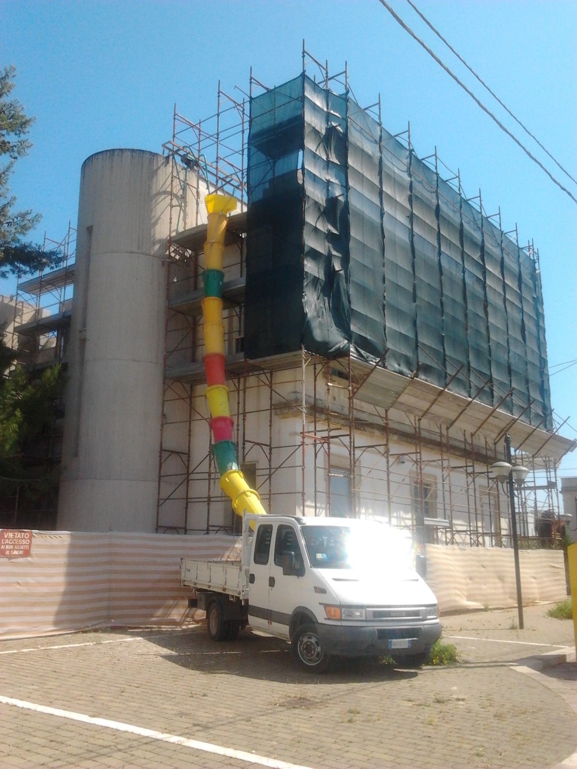 Comune di Salve (LE) Lavori di ristrutturazione con cambio di destinazione ad uso casa di riposo dell’ex edificio scolastico di Ruggiano (2012)